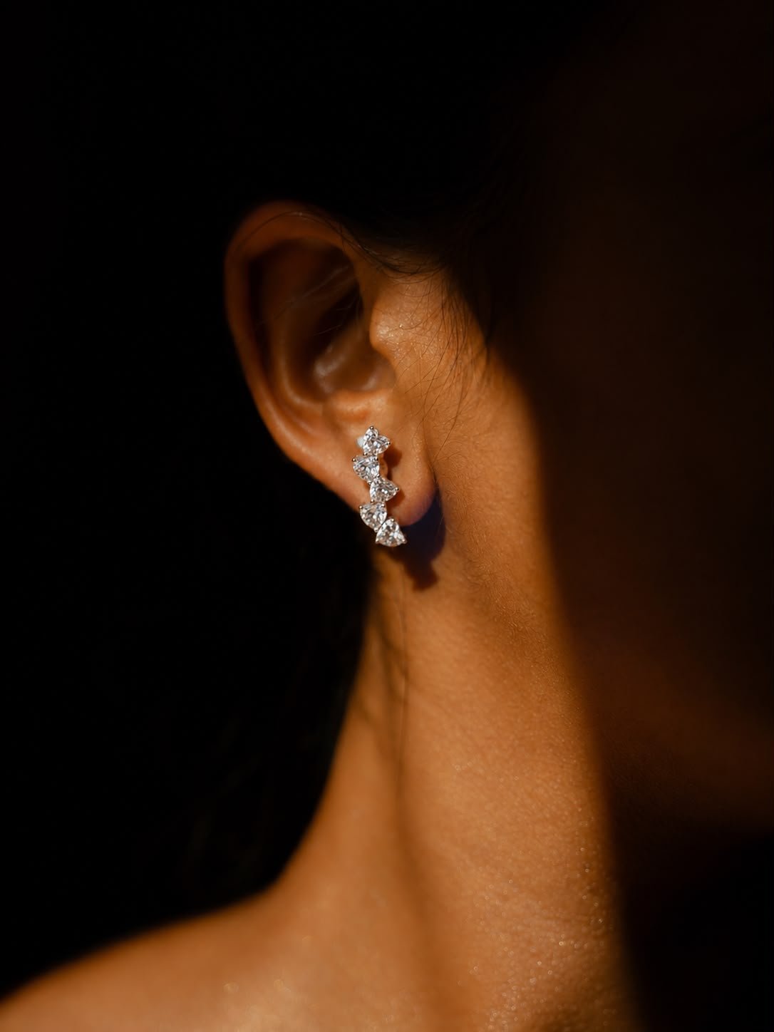 Best gift for Diwali silver jewellery from ELAVIE